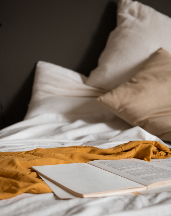 21 DAGER RYDDEBOOTCAMP - LAGER-RYDDESALG få med Ryddeyoga boken gratis.